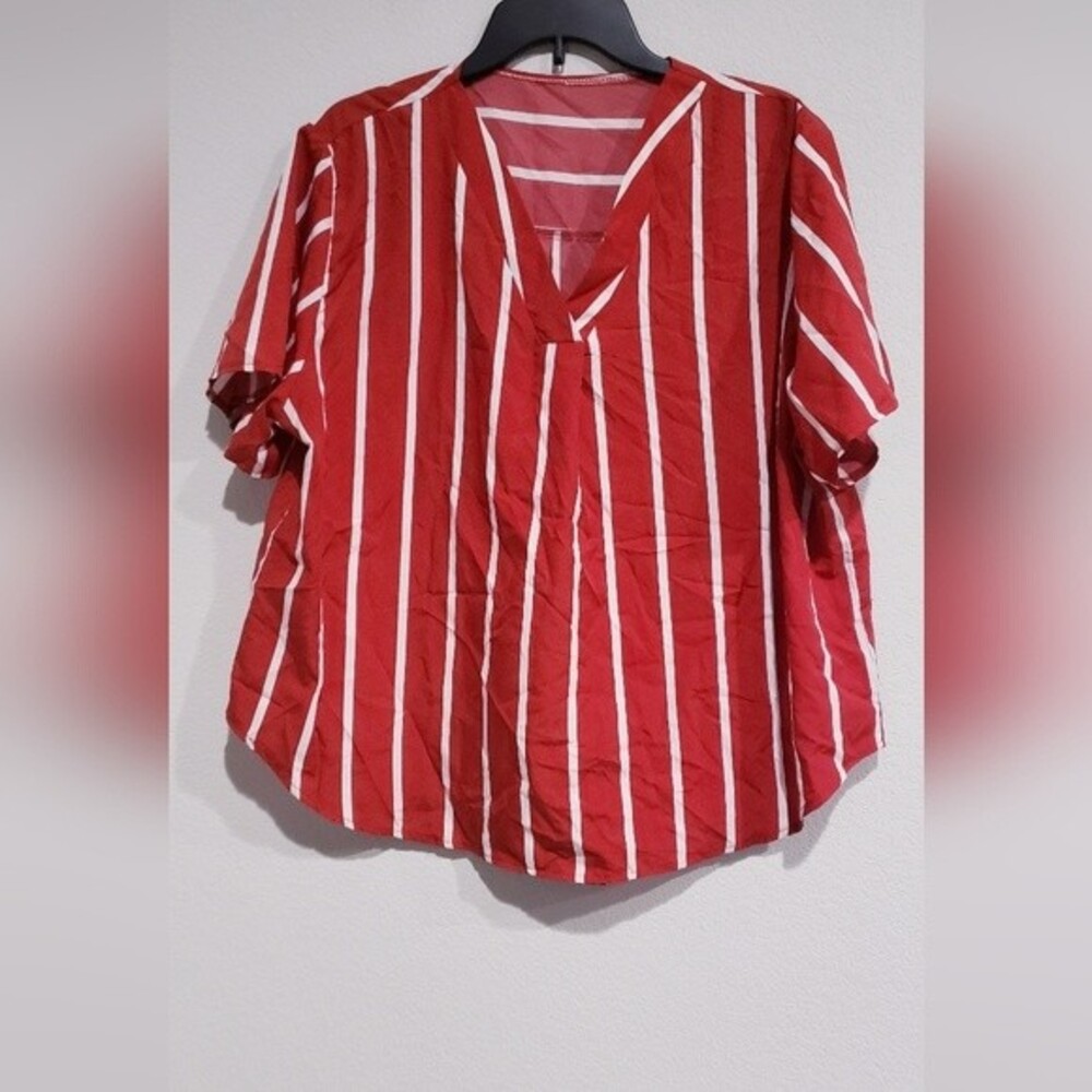 Red/white stripes v neck blouse size 2XL